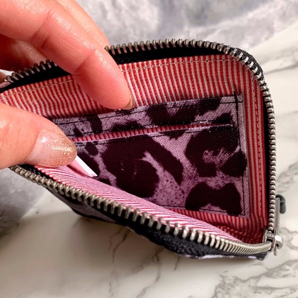 HERSHEL Johnny Wallet Rare Leopard Print NWT - Picture 6 of 13